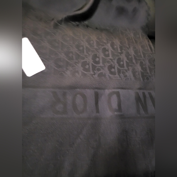 Scarf - Picture 7 of 7